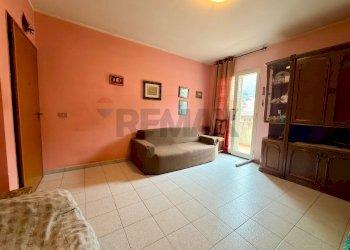 Soggiorno - Apartment VIA GIUSEPPE GARIBALDI
 
30, Graniti - photo 5