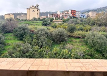 Edificio all\'aperto - Appartamento VIA GIUSEPPE GARIBALDI
 
30, Graniti - foto 15