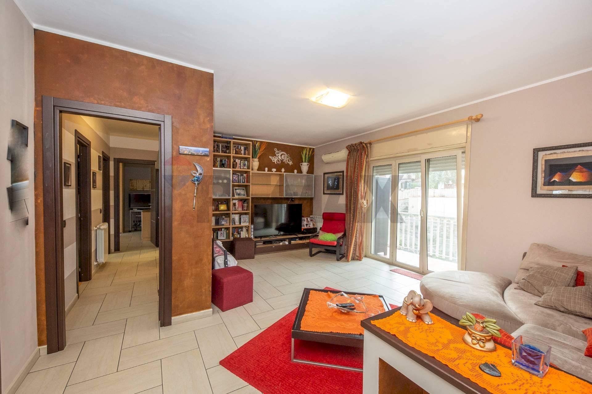 Soggiorno - Trilocale VIA DELLA SIBILLA
 
29, Catania - foto 1