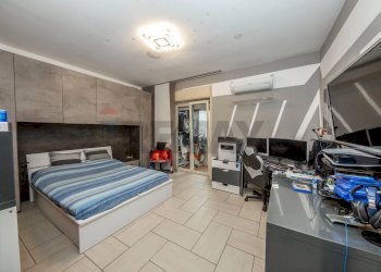 Camera / camera da letto - Trilocale VIA DELLA SIBILLA
 
29, Catania - foto 8