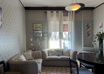 Sala da pranzo - Appartamento Via valle allegra
 
13, Gravina di Catania - foto 4