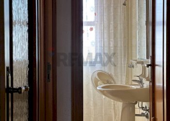 Bagno - Appartamento Via valle allegra
 
13, Gravina di Catania - foto 40