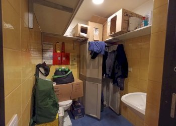 Bagno - Commercial Activity Viale San Pancrazio
 
40, Taormina - photo 23