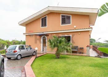 Casa all\'aperto - Villa via chiuse
 
21, Acireale - photo 4