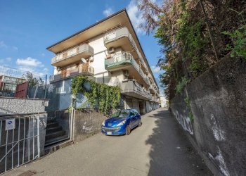 Edificio all\'aperto - Trilocale Via Giacomo Matteotti
 
28, Aci Sant'Antonio - foto 22