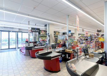 Area di vendita - Locale Commerciale Via Gelso Bianco
32, Catania - foto 8