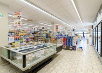 Area di vendita - Locale Commerciale Via Gelso Bianco
32, Catania - foto 10