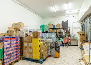 Dispensa di stoccaggio - Locale Commerciale Via Gelso Bianco
32, Catania - foto 23