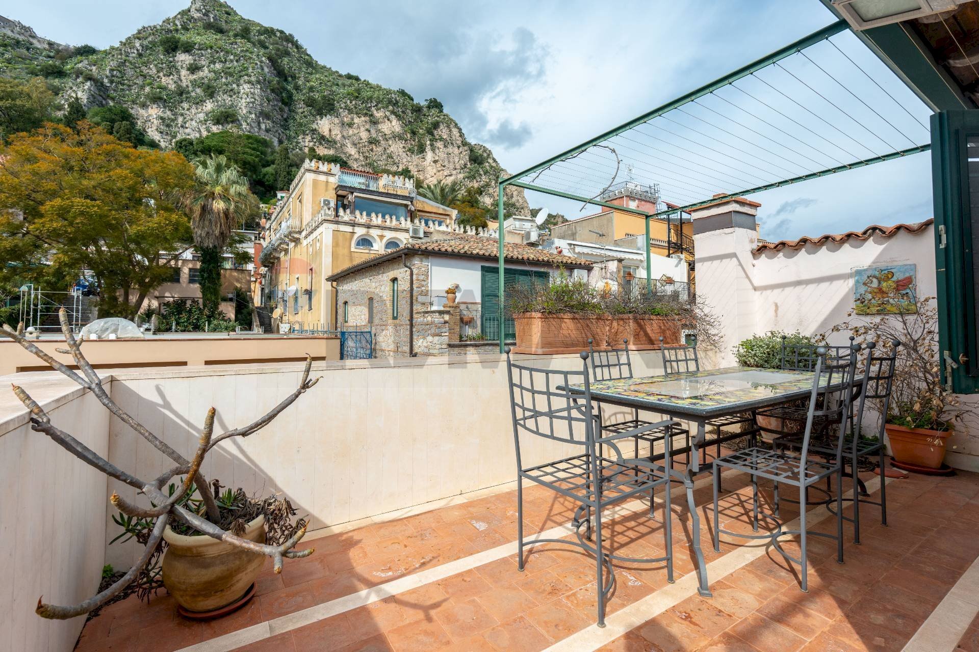 Terrazza - Appartamento Via Naumachia
 
6, Taormina - foto 1