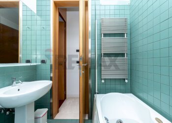 Bagno - Appartamento Via Naumachia
 
6, Taormina - foto 17