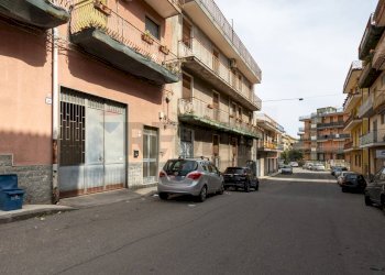 Edificio all\'aperto - Appartamento Via Libertà
 
44, Aci Catena - foto 1
