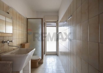 Bagno - Appartamento Via Libertà
 
44, Aci Catena - foto 13