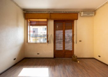 Stanza vuota - Appartamento Via Libertà
 
44, Aci Catena - foto 18