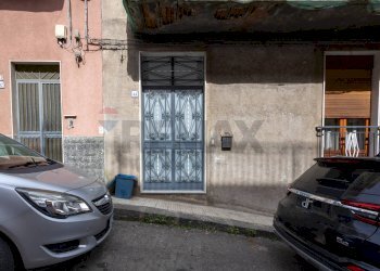 Edificio all\'aperto - Appartamento Via Libertà
 
44, Aci Catena - foto 34