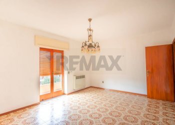 Stanza vuota - Appartamento Gioacchino Rossini
 
25, Taormina - foto 2