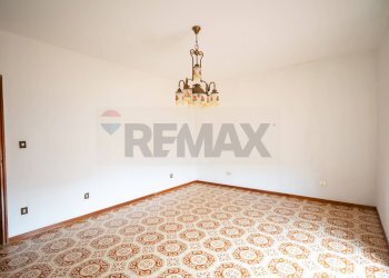 Stanza vuota - Appartamento Gioacchino Rossini
 
25, Taormina - foto 5