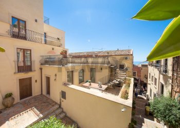 Edificio all\'aperto - Casa indipendente Via Dei Fabi
 
1, Taormina - foto 3