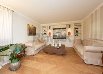 Soggiorno - Casa indipendente Via Dei Fabi
 
1, Taormina - foto 6