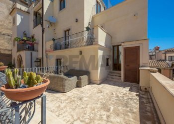 Terrazza - Casa indipendente Via Dei Fabi
 
1, Taormina - foto 18