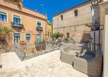 Terrazza - Casa indipendente Via Dei Fabi
 
1, Taormina - foto 19