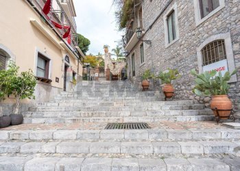 Edificio all\'aperto - Casa indipendente Piazza del Carmine 7, Taormina - foto 3