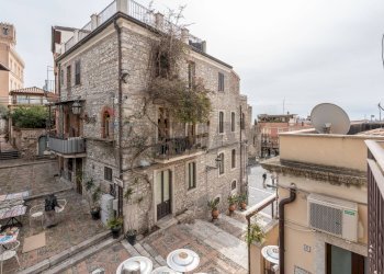 Edificio all\'aperto - Casa indipendente Piazza del Carmine 7, Taormina - foto 32