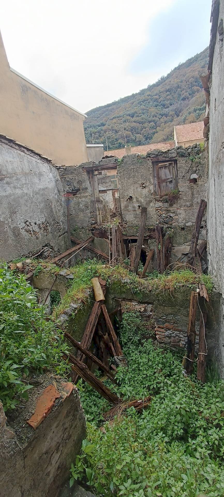 Vista delle montagne - Casa indipendente ADRIANO
17/19, Pagliara - foto 3