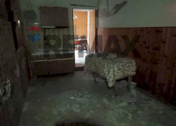 Dispensa di stoccaggio - Independent house ADRIANO
 
17/19, Pagliara - photo 11