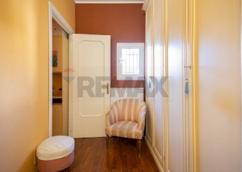 Hall / corridoio - Appartamento VIA GIACOMO LEOPARDI
 
5, Gravina di Catania - foto 22