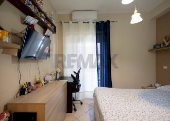 Camera / camera da letto - Appartamento VIA GIACOMO LEOPARDI
 
5, Gravina di Catania - foto 26