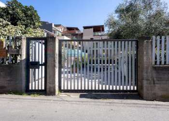 Casa all\'aperto - Appartamento VIA GIACOMO LEOPARDI
 
5, Gravina di Catania - foto 39