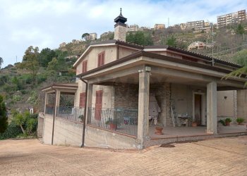 Casa all\'aperto - Villa Strada Provinciale 51
 
snc, Enna - photo 1