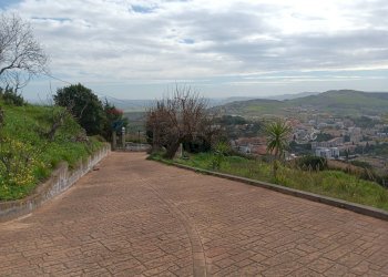 Vista delle montagne - Villa Strada Provinciale 51
 
snc, Enna - photo 43