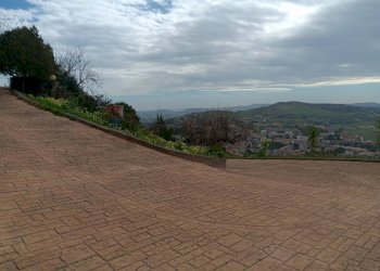 Vista delle montagne - Villa Strada Provinciale 51
 
snc, Enna - photo 48