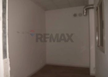 Stanza vuota - Commercial Premises Via Rosario Livatino
 
130, Enna - photo 10