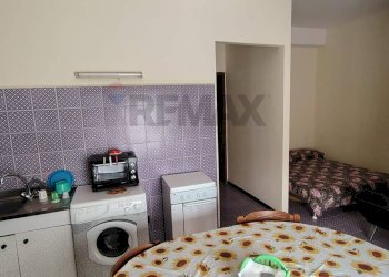 Camera / camera da letto - Bilocale VIA BANCO MONTEFORTE
 
SNC, Calatabiano - foto 8