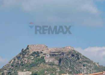 Vista delle montagne - Bilocale VIA BANCO MONTEFORTE
 
SNC, Calatabiano - foto 27