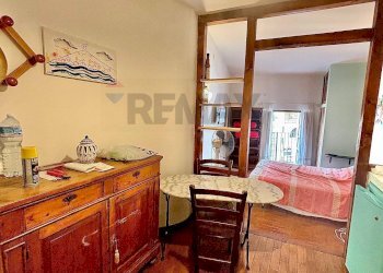 Soggiorno - Casa semi indipendente Via Cestai
 
14, Catania - foto 1