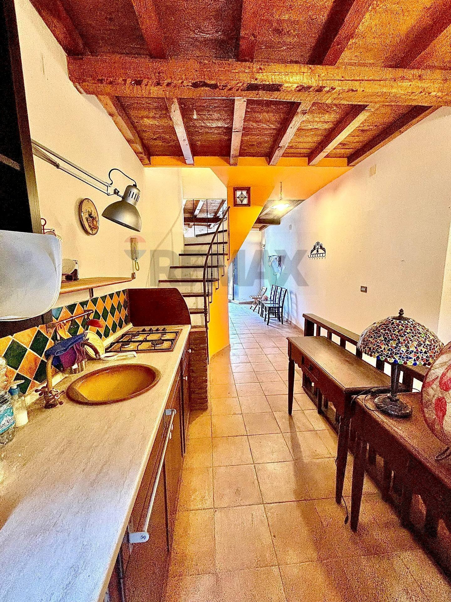 Cucina - Casa semi indipendente via cestai
 
14, Catania - foto 2