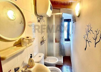 Bagno - Casa semi indipendente via cestai
 
14, Catania - foto 15