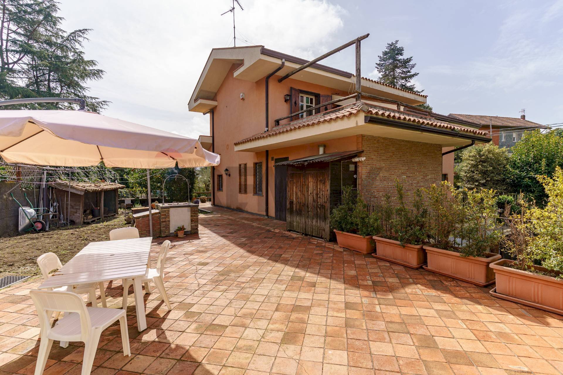 Terrazza - Villa via Giacomo Leopardi
 
18, Nicolosi - foto 3