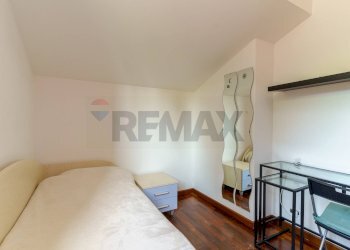 Camera / camera da letto - Villa via Giacomo Leopardi
 
18, Nicolosi - foto 32