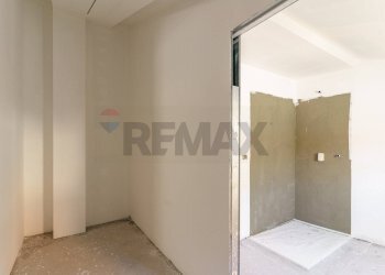 Bagno - Villa a Schiera VIA SALVATORE TOMASELLI
 
1, Nicolosi - foto 14