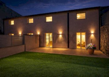 Casa all\'aperto - Villa a Schiera VIA SALVATORE TOMASELLI
 
1, Nicolosi - foto 20