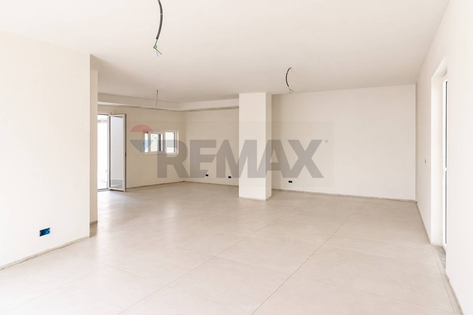 Stanza vuota - Villa a Schiera via Salvatore Tomaselli
 
1, Nicolosi - foto 3