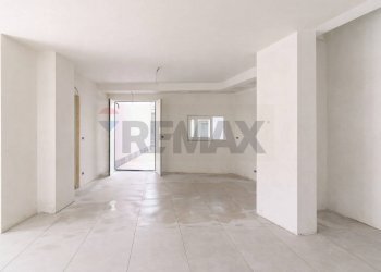 Stanza vuota - Villa a Schiera via Salvatore Tomaselli
 
1, Nicolosi - foto 4