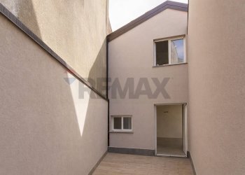 Edificio all\'aperto - Villa a Schiera via Salvatore Tomaselli
 
1, Nicolosi - foto 6