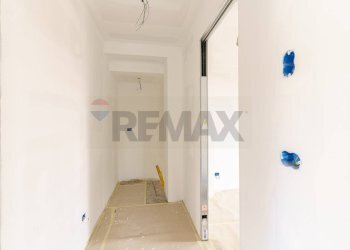 Hall / corridoio - Villa a Schiera via Salvatore Tomaselli
 
1, Nicolosi - foto 9