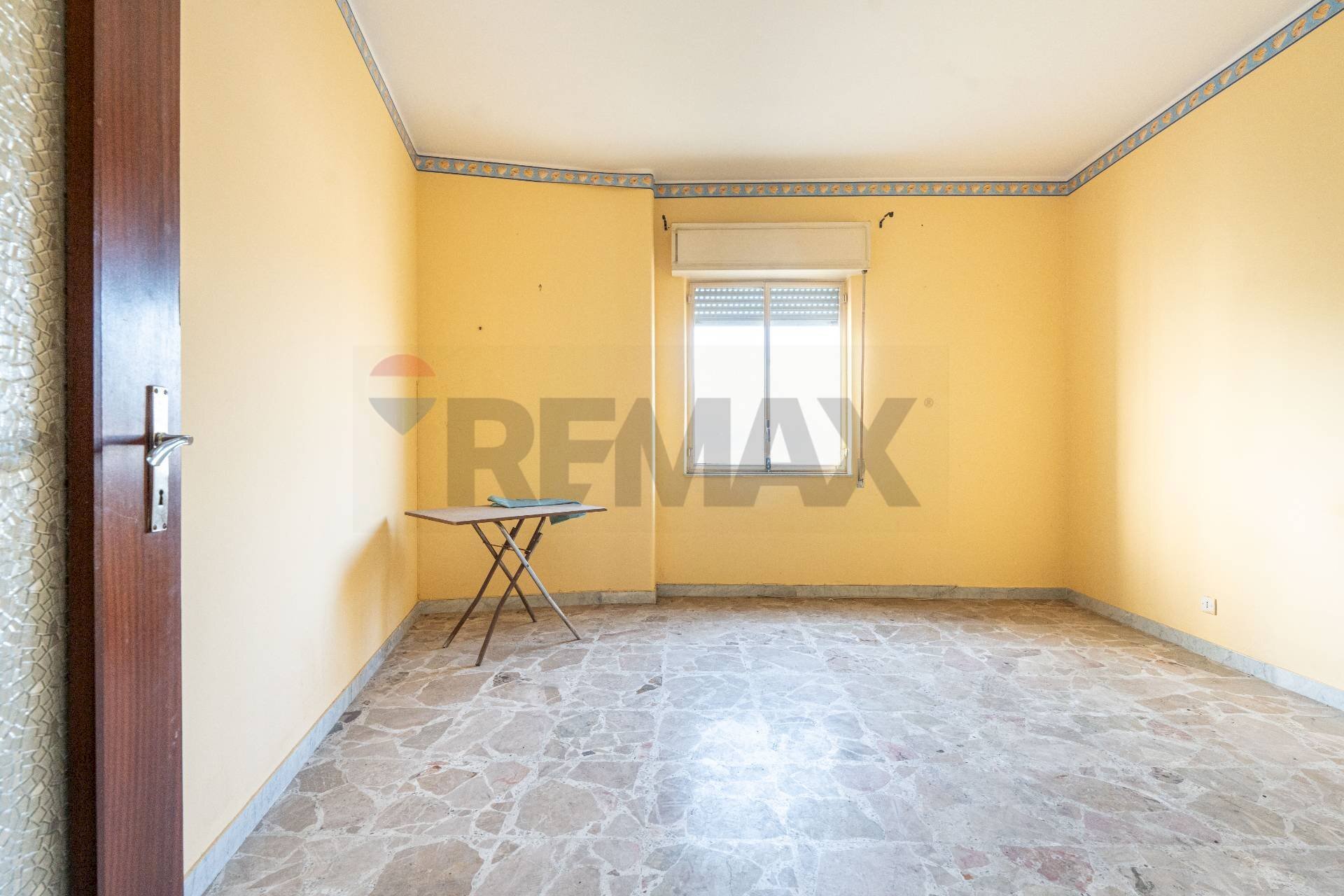 Stanza vuota - Apartment via Vincenzo Bellini
68, Valverde - photo 3