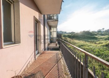 Balcone - Apartment via Vincenzo Bellini
 
68, Valverde - photo 1